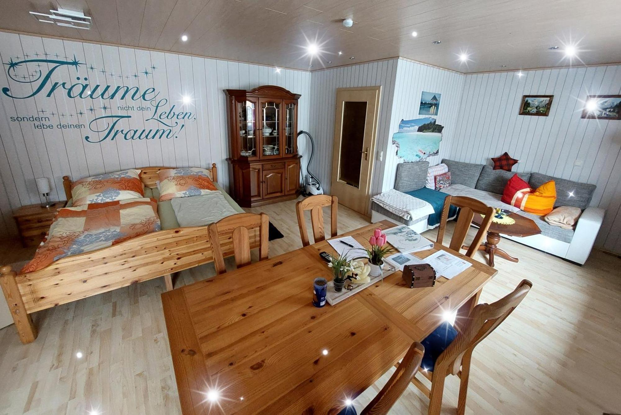 Landhauswohnung Am Thueringer Meer - Fuehlen Wie Zuhause Remptendorf Extérieur photo