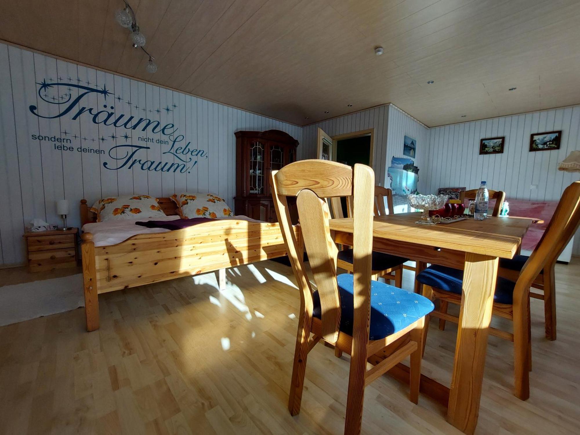 Landhauswohnung Am Thueringer Meer - Fuehlen Wie Zuhause Remptendorf Extérieur photo