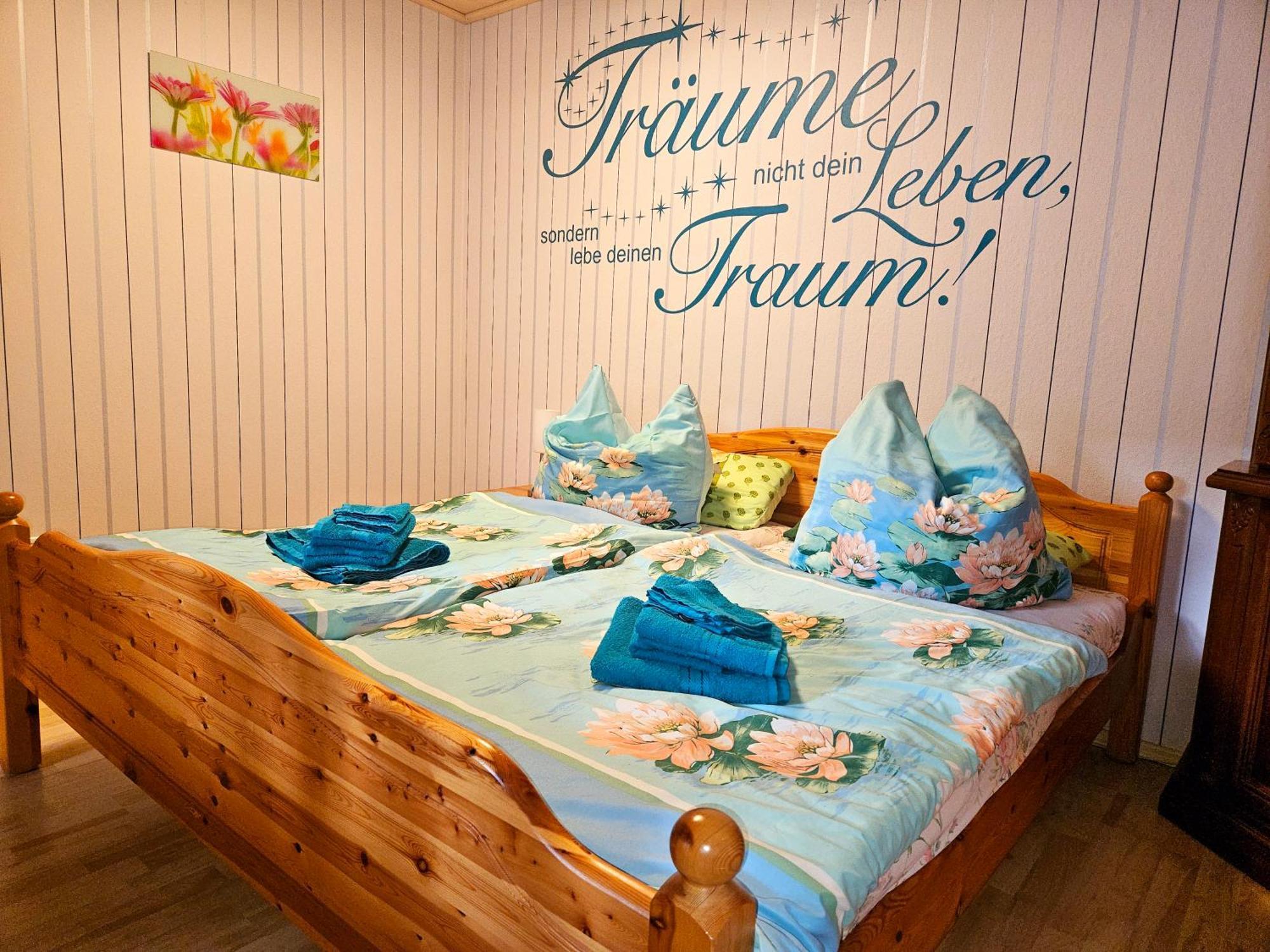 Landhauswohnung Am Thueringer Meer - Fuehlen Wie Zuhause Remptendorf Extérieur photo