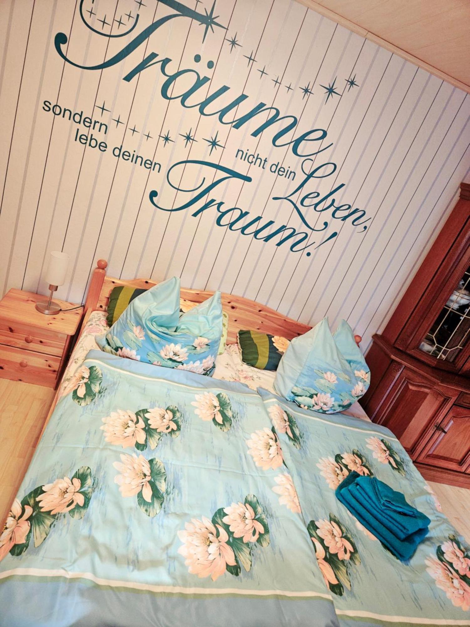 Landhauswohnung Am Thueringer Meer - Fuehlen Wie Zuhause Remptendorf Extérieur photo
